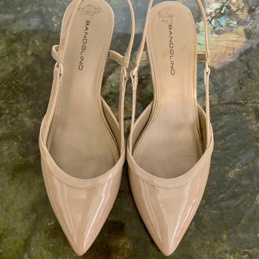Bandolino size 7.5, 2 inch heels in tan patent leather.